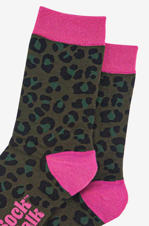 Leopard Print Bamboo Socks in Khaki / Hot Pink