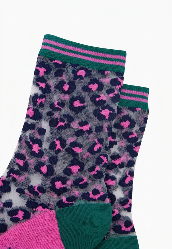 Leopard Print Combed Cotton Sheer Pop Socks in Green / Pink