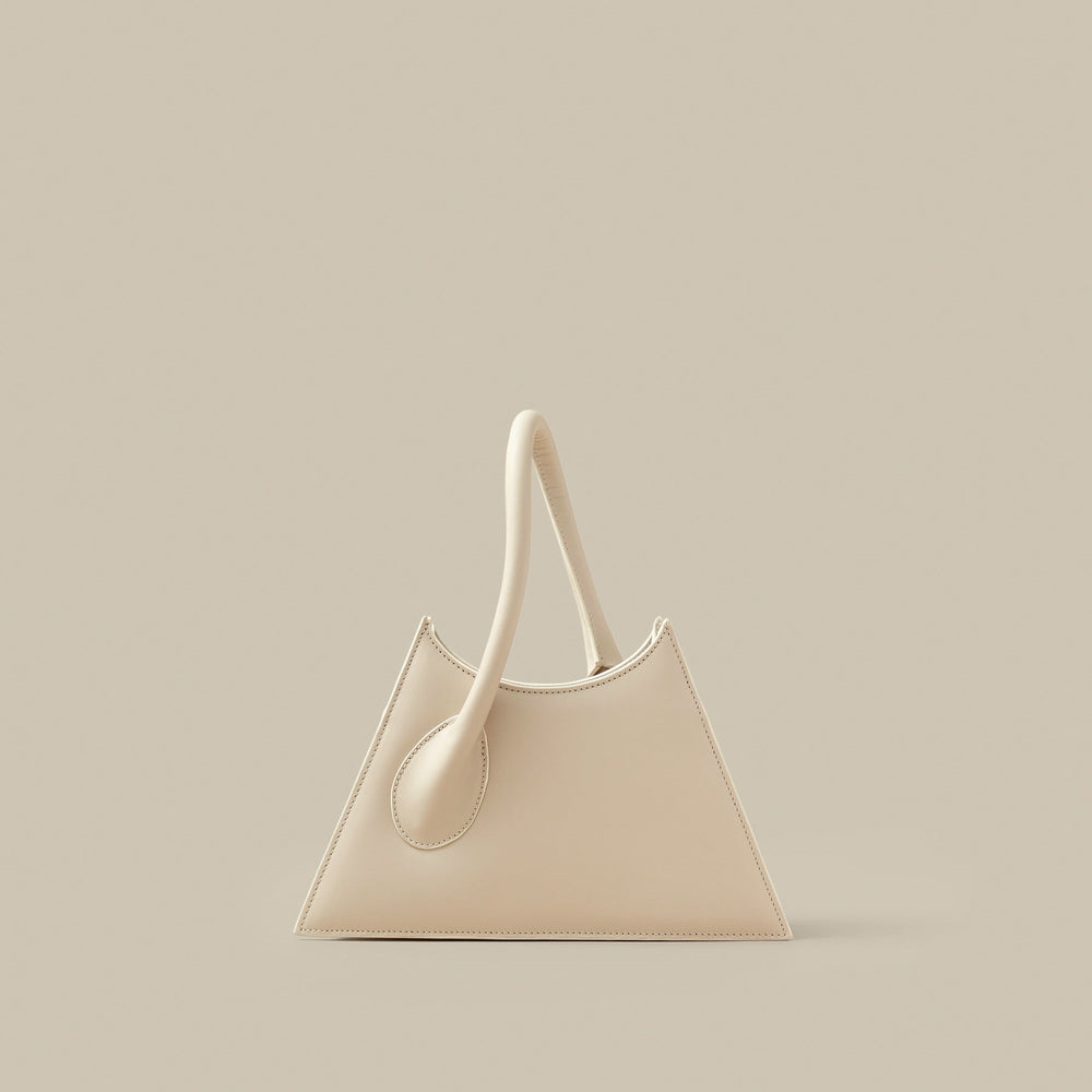
                  
                    Punta - Nude
                  
                